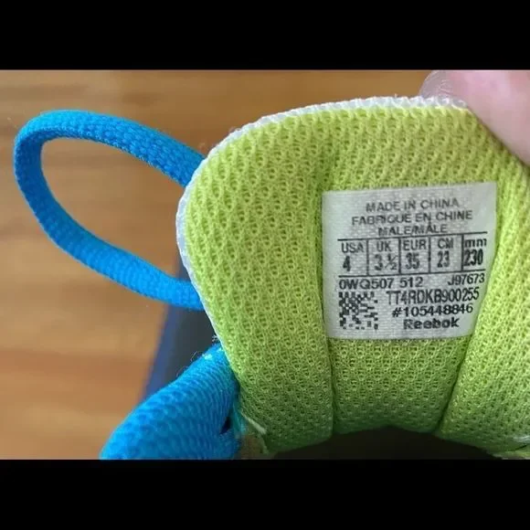 Reebok shoes, Size 4 (kids) 6(women) FAIR CONDITION - Picture 6 of 9